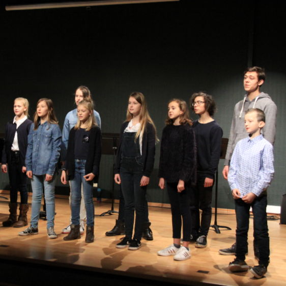 Kerstconcert i.s.m. Mi Cara Canta